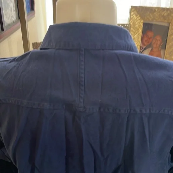 LULULEMON Blue Collared Long Sleeve Button Down Shirt with Breast Pocket - Picture 6 of 7